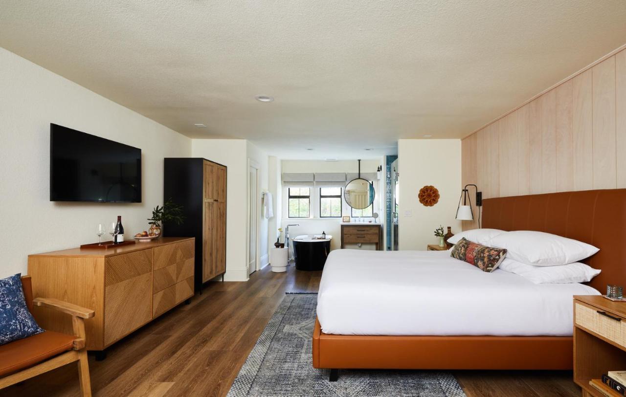 The Stavrand Hotell Guerneville Exteriör bild
