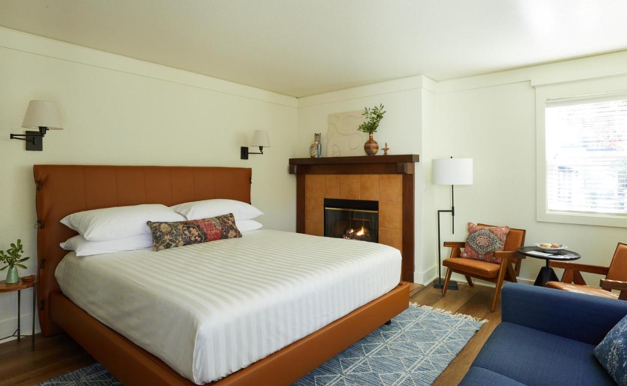 The Stavrand Hotell Guerneville Exteriör bild